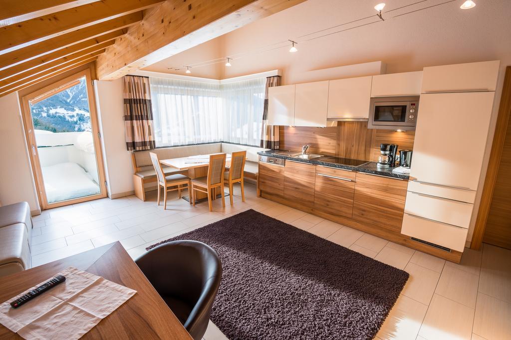 Appartements Platzl Serfaus Room photo